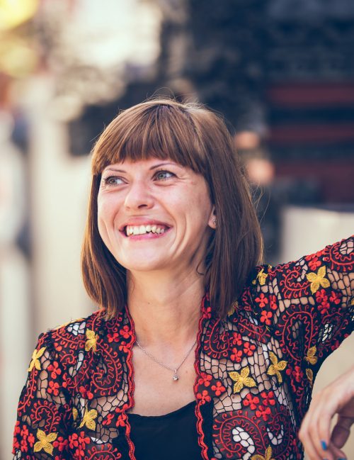 Contact a Simple Life <br> London agent
