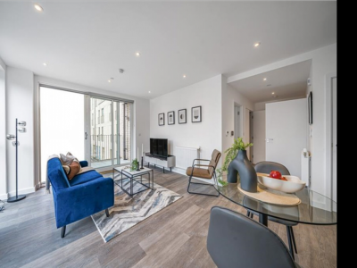 2 bed, 11th floor, Verona House, Dagenham, RM9