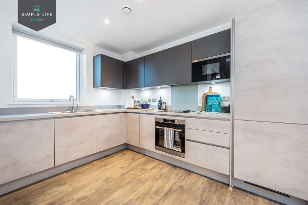 2 bed, 2nd floor, Indigo, Endura House  in Beam Park