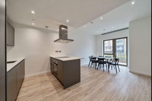3 Bed Duplex, Anchors Point, Beckton, E16