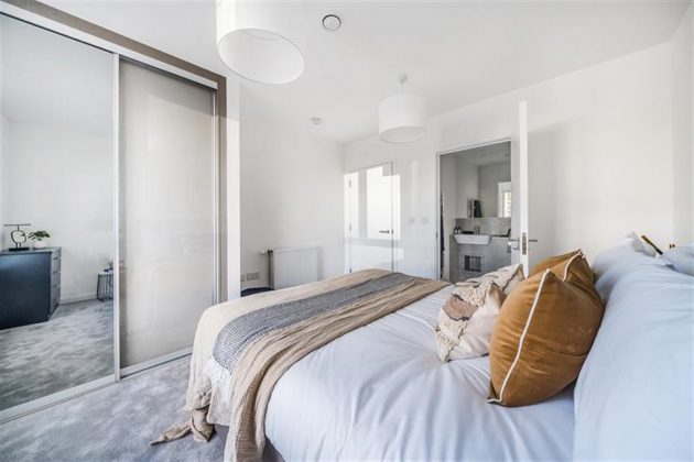 2 bed, 5th floor, Beryl, Zircon Court in Ark Soane