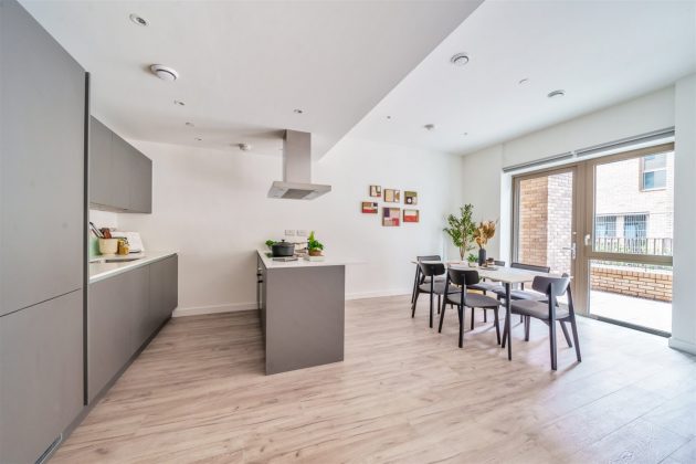 3 bed, Ground Floor, Gallions Road, Beckton, E16